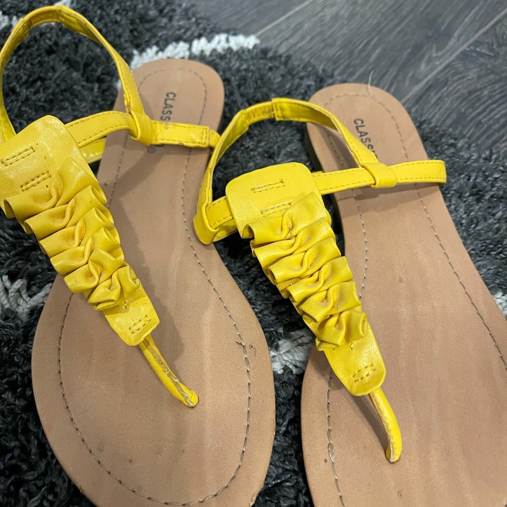 Yellow Flats